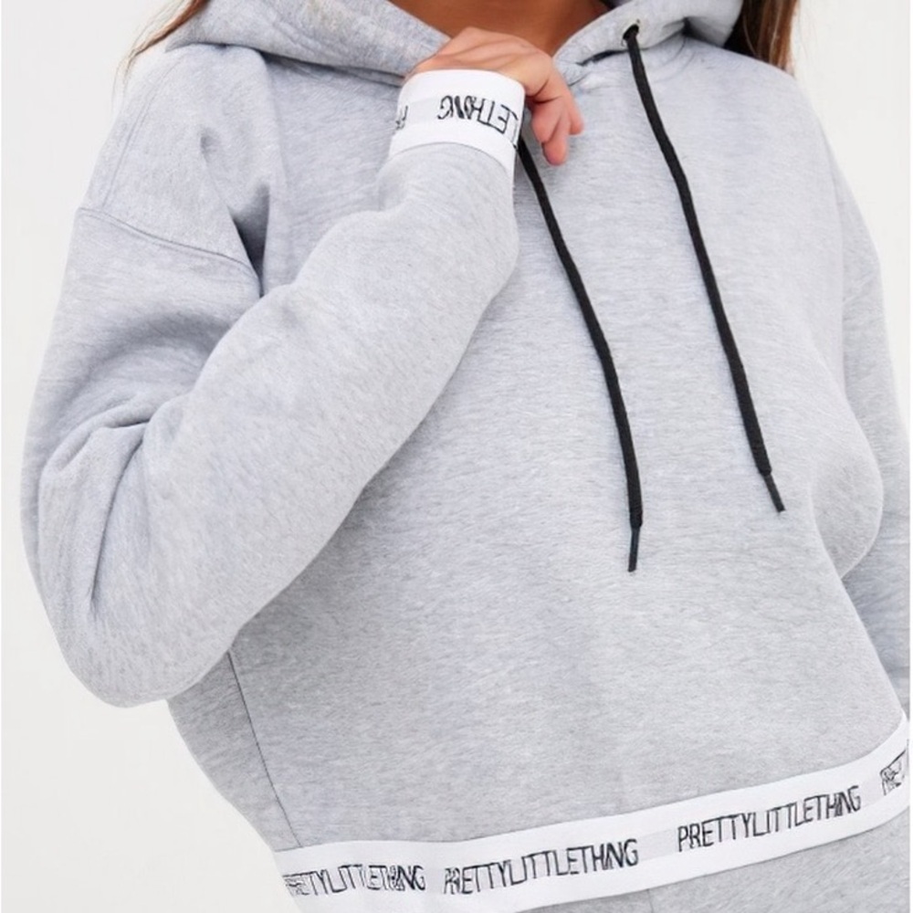 Grey Fleece-lined trimmed cropped hoodie - M | PrettyLittleThing PLT
